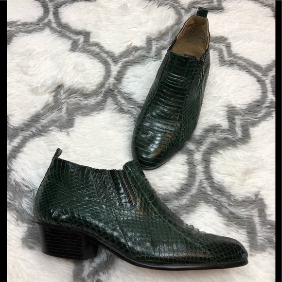 giorgio brutini snakeskin ankle boots